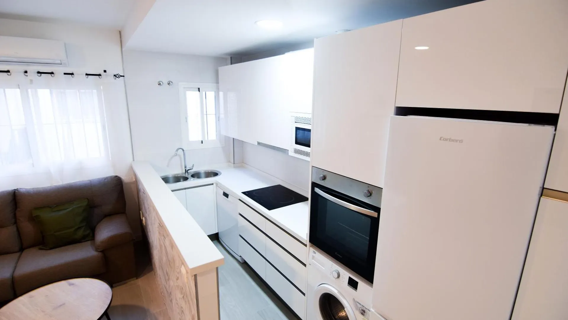 Letmalaga Cobblestone St. Apartamento