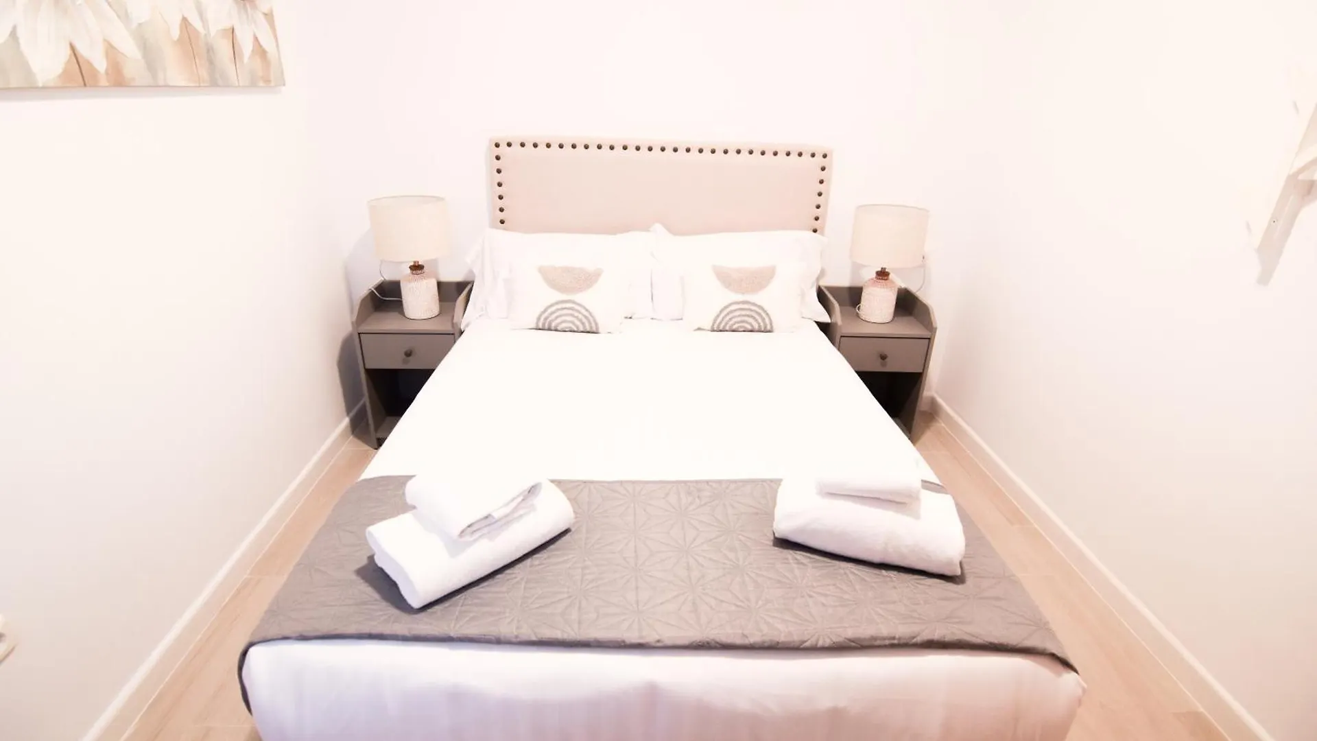 Letmalaga Cobblestone St. Apartment 0*, Malaga