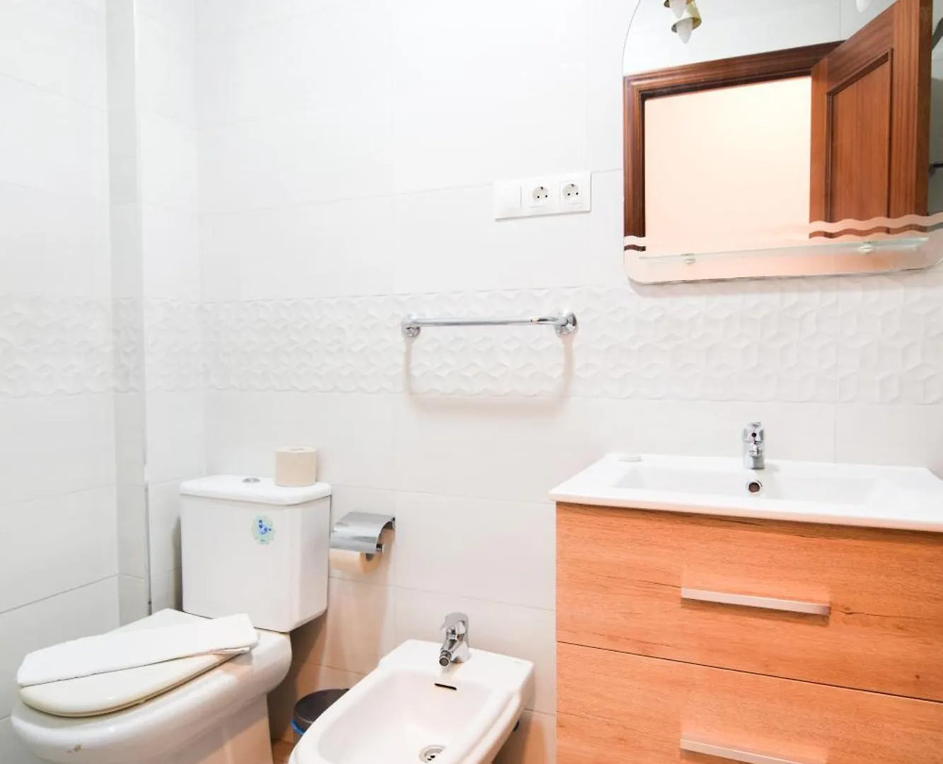 Letmalaga Cobblestone St. Apartment 0*, Malaga
